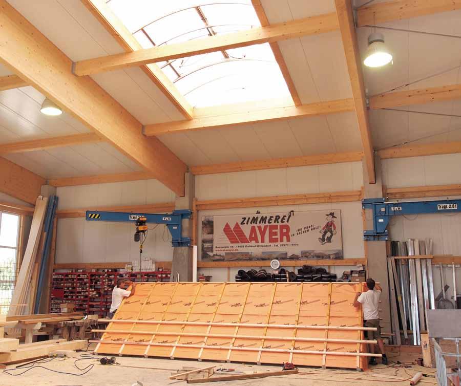 Our hall frameworks made of glulam are modular solutions, accurately made to your requirements.