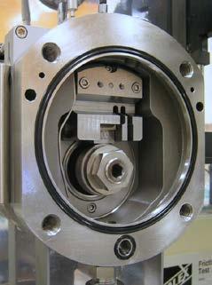 with PAO4 Speed: 1000 rpm Block-on Ring Configuration Procedure : Sample is loaded with an
