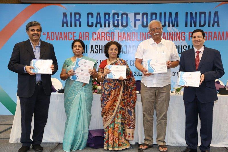 Launch of ACFI Advance Air Cargo Handling Training program by the Hon ble Minister of Civil Aviation on 18 th May 2017 at Hyatt Regency Delhi Left to Right:- Mr.