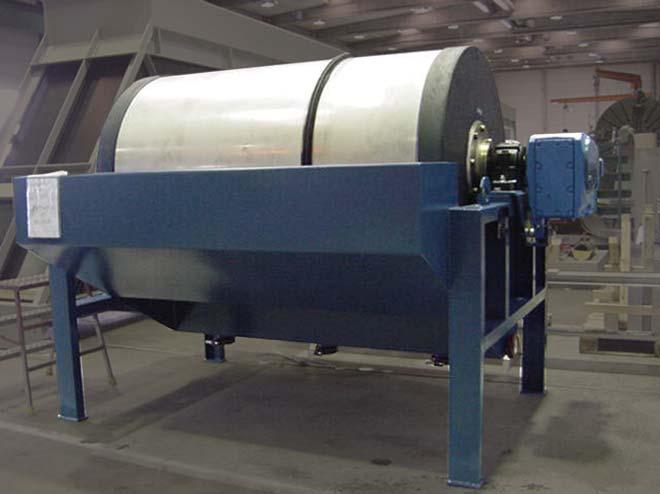 separator being non-adjustable. Generally speaking, finer particles call for lower flow capacity of the equipment.