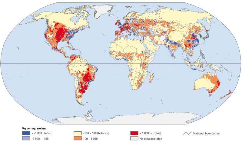 Annex1 - Global maps Map 25 Estimated beef surplus/deficit Source: LEAD. For each cell, the balance is calculated as the difference between estimated beef production and consumption.