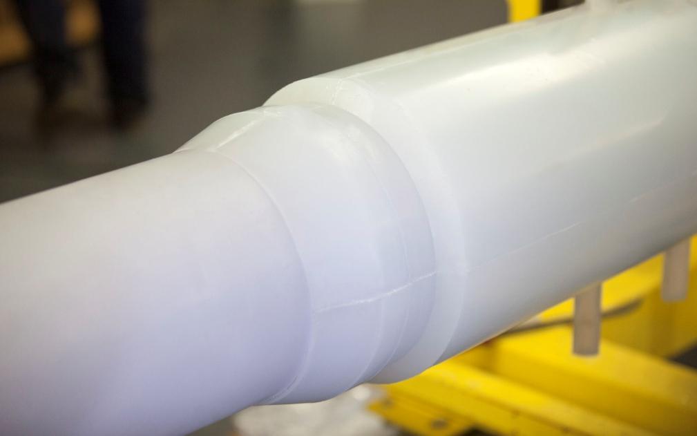 Solid Silicone Science Advanced technology for subsea flow assurance demands expertise, experience and collaboration.