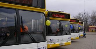 Case Study: Public Transport System Modernization Mariupol, Ukraine, 2018 Bus system with more than 140 million passengers annually, mostly low-income Half of all vehicles from public transport