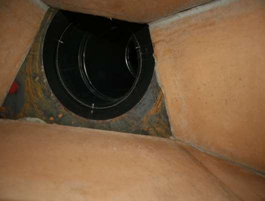 Other Installation Errors Off-set flues in masonry fireplaces with listed metal flue.