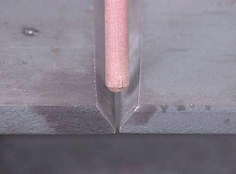 Incorrect electrode angles improperly direct the filler metal which may cause the weld to pile up or droop.