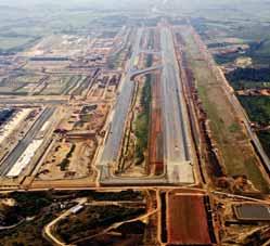 In June 2005, the National Minister of Transport, Jeff Radebe, announced that the new airport would be built, managed and operated by ACSA.