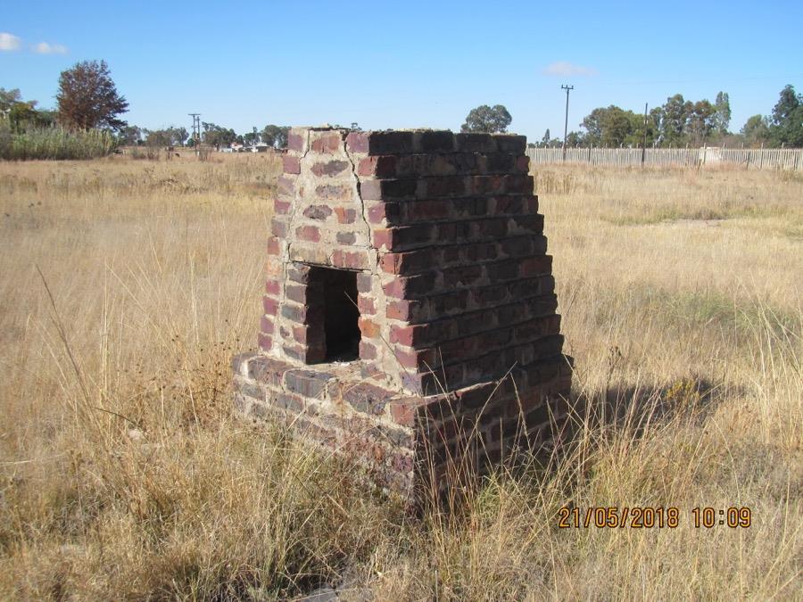the base of a donkey boiler or an outside oven (Figure 5).