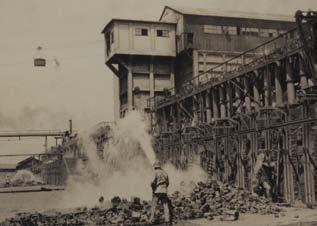 Period of coal chemicals Transition to petrochemical business 1912 Mitsui Mining started coal chemical business 1941 Mitsui Chemical Industry 1912 Mitsui Mining started coal chemical business 1916