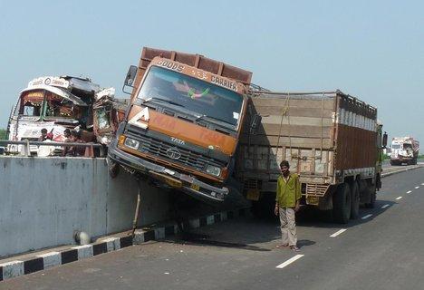 Facts on FVL Transportation in India Increase in road accidents: