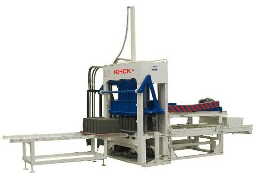 KHCK-ZY2000A MULTIFUNCTIONAL JOLT-SQUEEZE TYPE WALL&FLOOR BRICK FORMING MACHINE Features: 1. Multifunctional machine, mould can be changed frequently. 2.