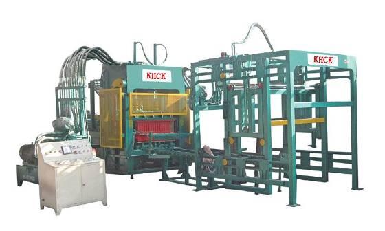 KHCK-ZY10-25B AUTOMATIC WALL&FLOOR BRICK FORMING MACHINE Feature: 1. Adopt to the latest patented technique, Double Vibration Dais, making more significant effect. 2.