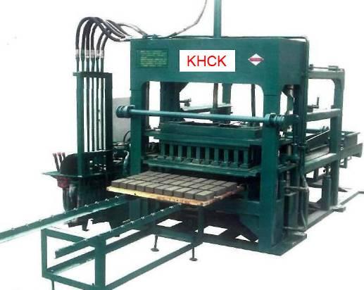 KHCK-ZY1500C MULTIFUNCTIONAL JOLT-SQUEEZE TYPE WALL&FLOOR BRICK FORMING MACHINE Feature: 1.