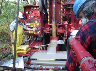 Drilling fluid circulating thru the drill pipe and out of