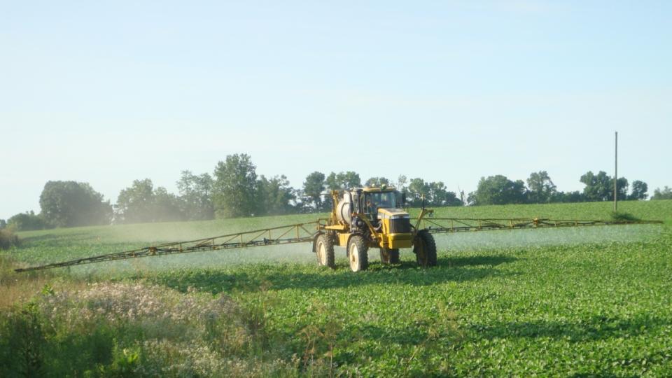 Preservation of Conservation Features Example during Herbicide
