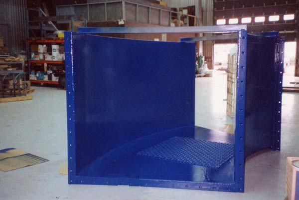 Centre piece for thickener tank coated