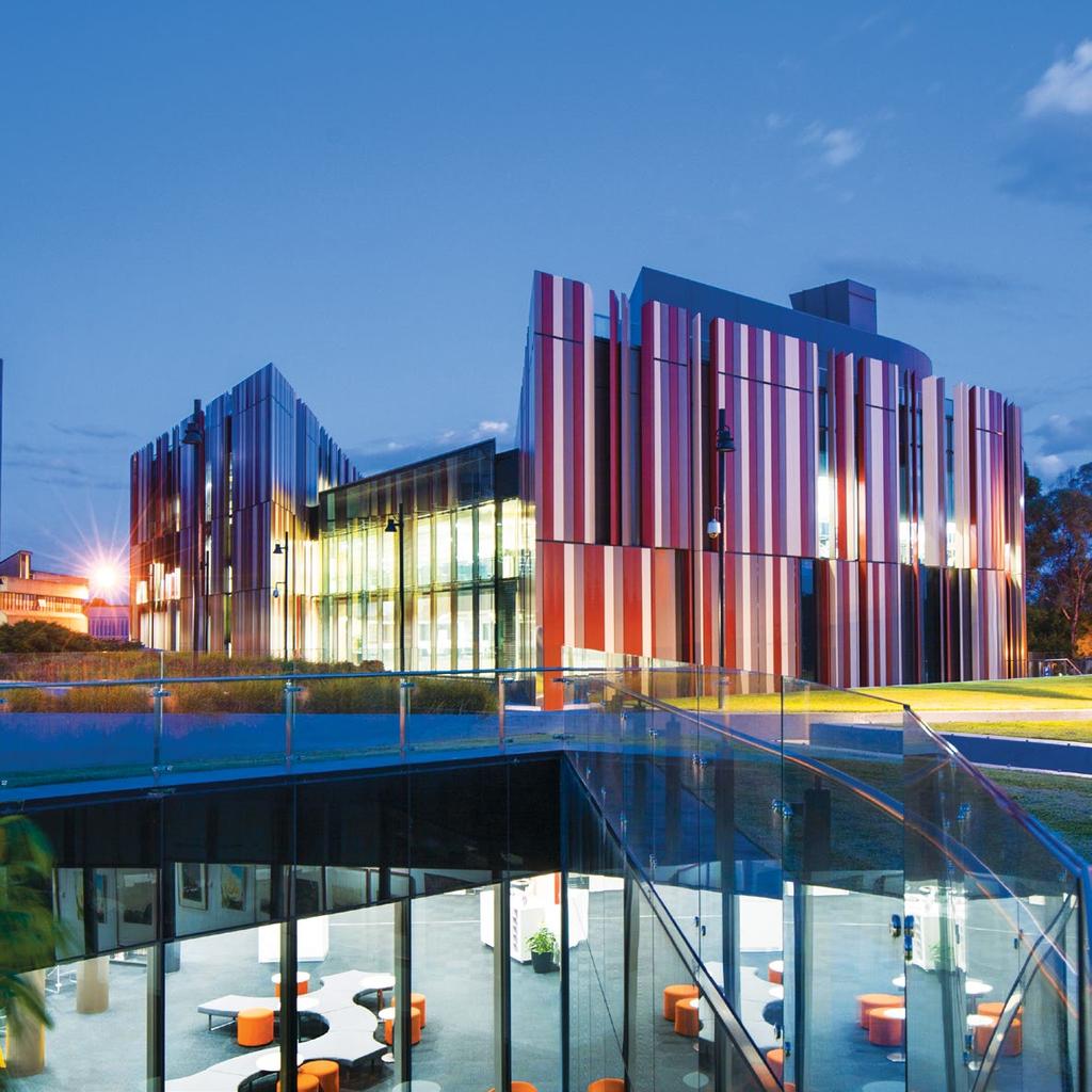 MACQUARIE UNIVERSITY IN SYDNEY, AUSTRALIA College of Management,
