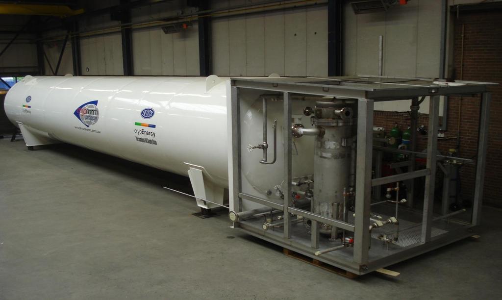 LNG FUEL SYSTEM FOR SHIPS 40 M3 LNG FUEL TANK AND