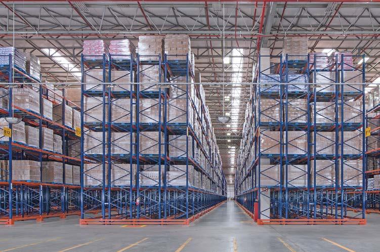 So, this system is recommended for storing products with multiple pallets per SKU.