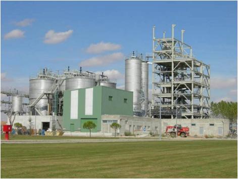 Targeted outputs: bio-ethanol, chemicals, materials, CHP 5 EtOH based biorefinery types maximum revenue and minimum