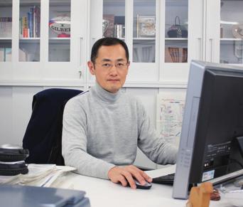 Shinya Yamanaka, who pioneered the research field of ips cell technology, directs the institute.
