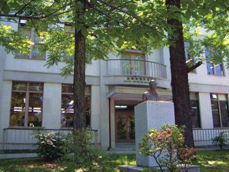 Yukawa Institute for Theoretical Physics History The history of the Yukawa Institute for Theoretical Physics (formerly the Research Institute for Fundamental Physics) goes back to 1949, when Dr.