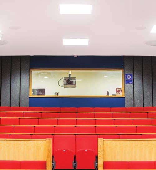 THE BRIEF The university required LED replacements for their existing fluorescent, C2 and halogen fittings in three of its lecture theatres; Powell, Ramsey and Michael Berry, which are used for