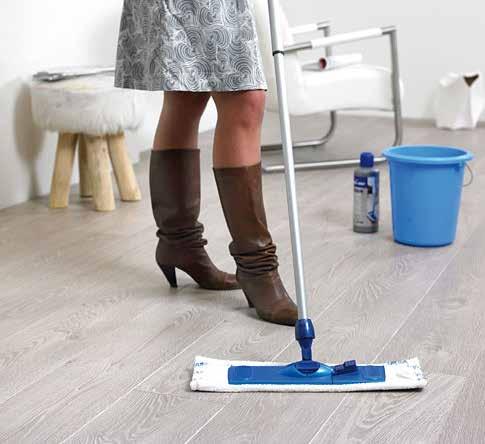 STEP 3 CLEANING Keep your floor in top condition Quick Step CLEANING KIT QSCLEANINGKIT Contents: mop holder, washable microfiber mop, Quick Step