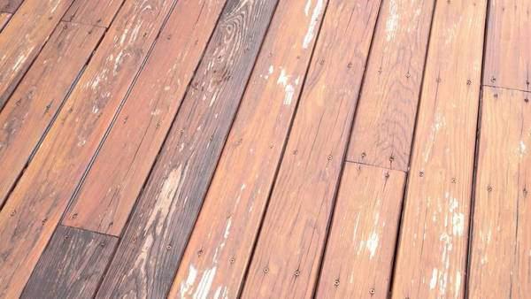 3.3.1 - DECKS, BALCONIES, PORCHES & STEPS: DECK - WATER SEALANT REQUIRED Deck is showing signs of weathering and/or water damage.