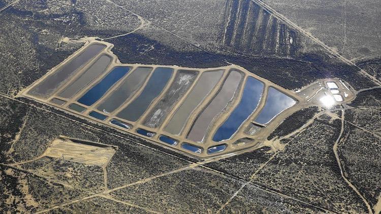 Oil Evaporation Ponds in Kern County Oil Fields Hydraulic fracturing fluid flowback waters have been found to contain up to 700X the concentration of benzene as allowed in drinking water.