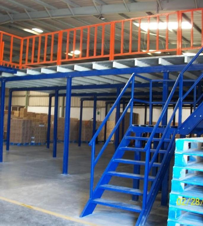 Cantilever racks are ideal systems for storingaluminum sheets, flake board, tubing, lumber, steel bars, sheet metal, flat bar, pipe and other heavy items that must remain off the floor.