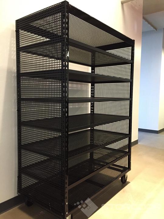 Storcoor.COM 5 Rivet Style SHELVING An economical storage system that provides exceptional value and versatility.