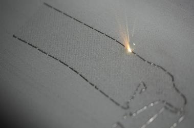 X-Line 1000R) Blown Powder Laser Source: Solid state diode Powder size: ~100mm Build