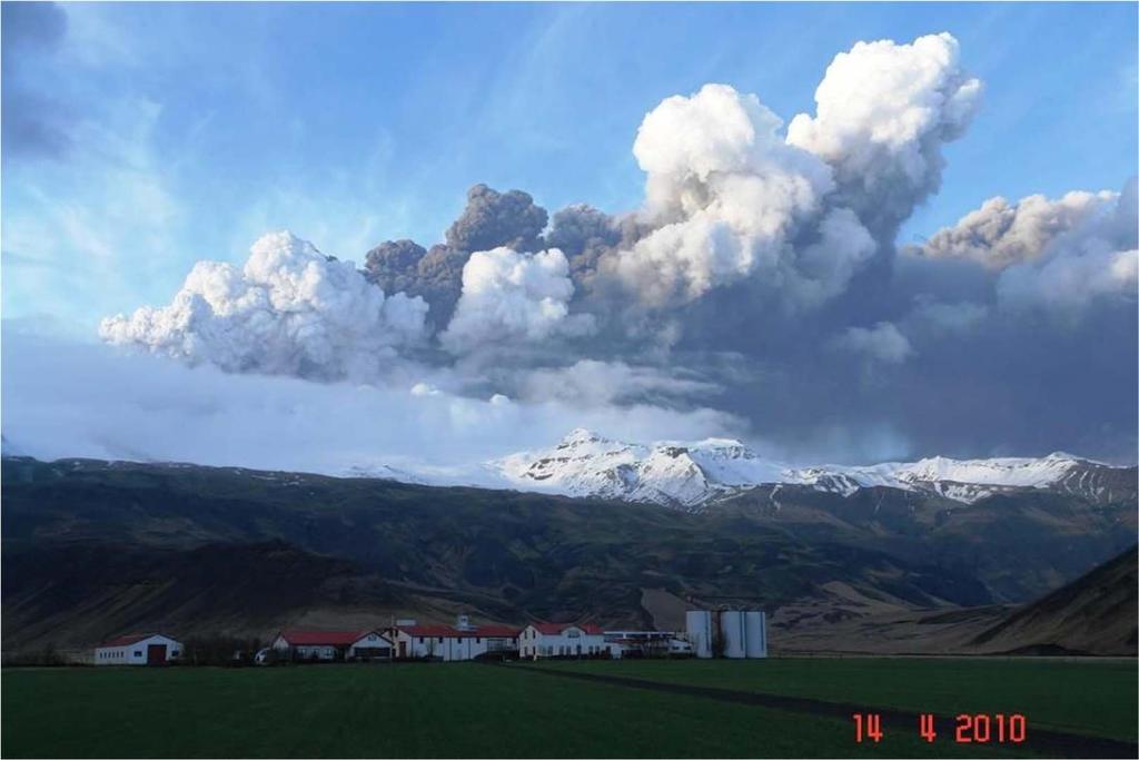 Ash plume Observation by GOSAT in April and May 2010 Eruption of Eyjafjallajokull Volcano