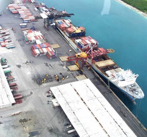 Existing Port Facilities Piers F-4 F-6 Length: 1975 Depth: 34 Container ships &