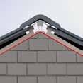 The first row of roof tiles have variable overhanging, depending on the model and installation.