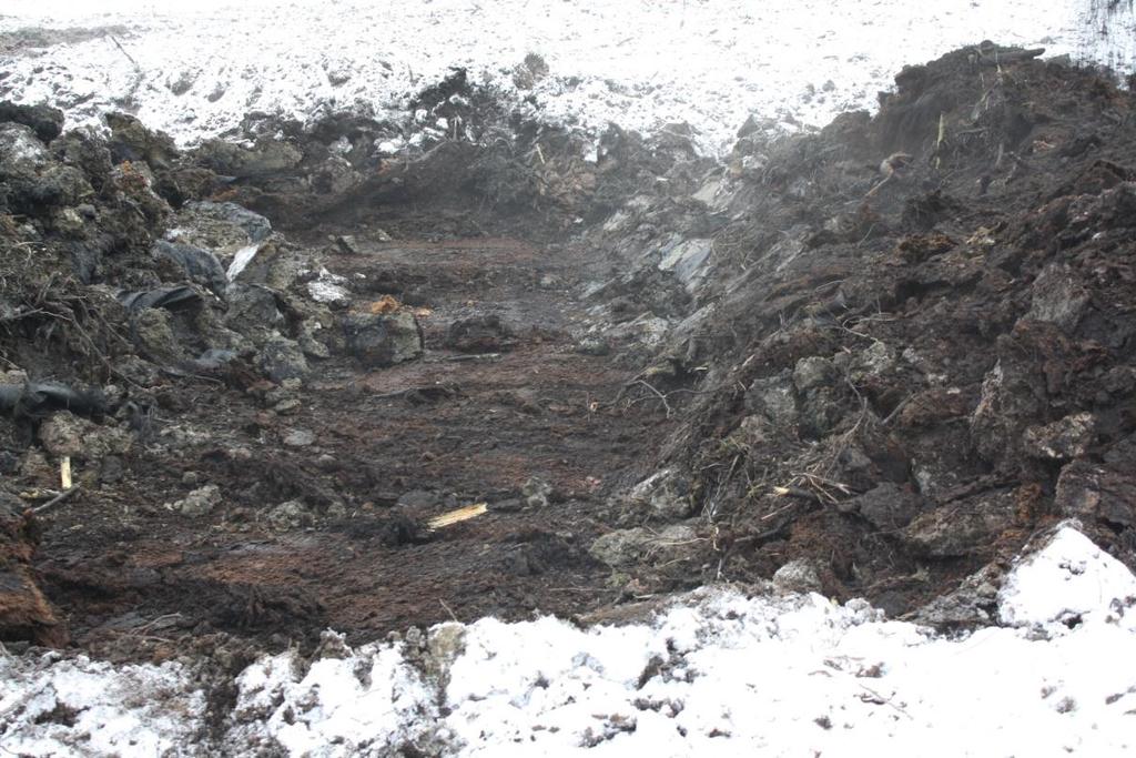 Two-step Peat Inversion Difference with the Six-step: Geo-textile remains on site although it is buried under the peat