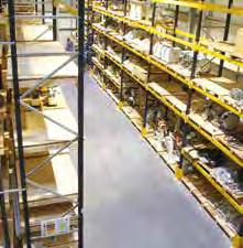 l Wide aisles allow access by all types of truck, making specialised handling
