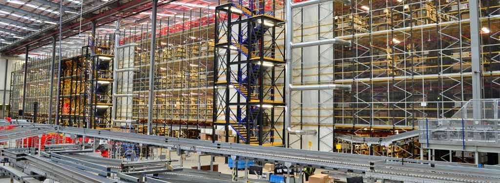 INTEGRATED SOLUTIONS Whilst many of our customers require only standard racking configurations, some customers undertake larger