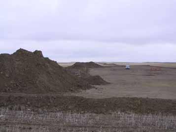 Feedlot manure compost for wellsite reclamation Pre-1983