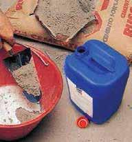 Planicrete SP Mixing cement mortar with Planicrete SP for tile fixing FIXING OF TILES Apply the adhesive onto the prepared substrate using a notched trowel. Do not spread more than 1m2 at a time.