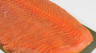 Exceptional D-cut slicing for salmon and trout Marel provides an exceptional range of equipment for fresh slicing of smoked salmon or trout, designed to match all requirements, ranging from standard