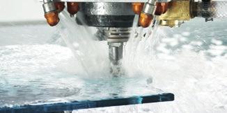 MASTER 30 3-axis machining guarantees optimum reliability and