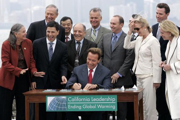 Global Warming Solutions Act of 2006 (AB 32) Establishes an ambitious GHG emissions reduction goal Includes a cap-and-trade program Largest emitters of GHGs must