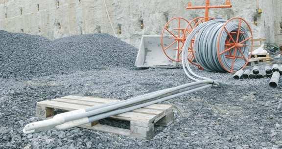 BASIC SYSTEM COMPONENTS GROUND LOOP PIPES CROSS-LINKED POLYETHYLENE