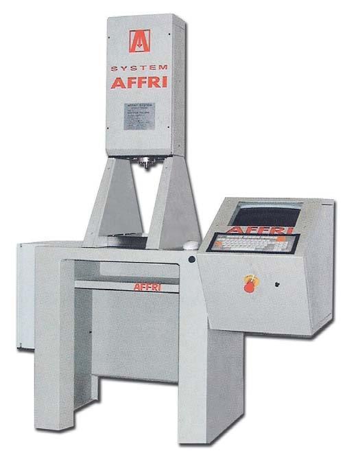 AUTO CONTACT WITH TEST PIECE AND AUTOMATIC TEST CYCLE ➀ Values obtained with Master reference hardness tester and with Affri reference hardness tester using the same indenter and test blocks