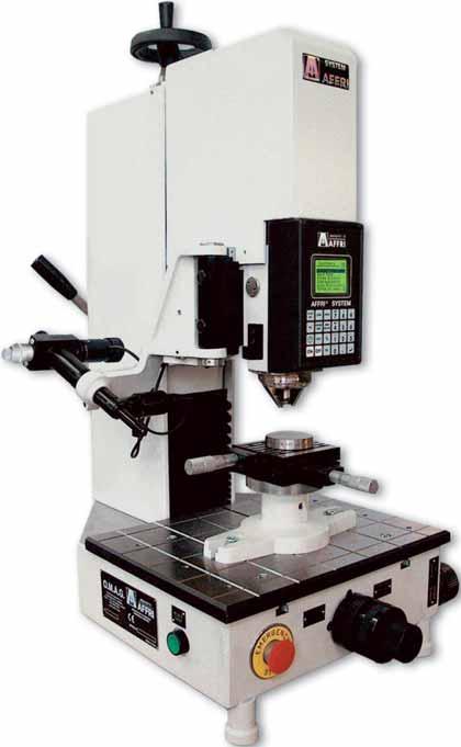BRINELL 270 VRSD SINGLE INITIATION OF COMPLETE OPERATION INCLUDING AUTO CONTACT WITH TEST PIECE ➀ Following initiation by the Start button, the 270 VRSD head moves down to reach the test surface in