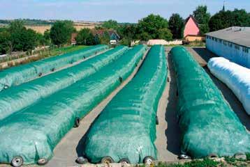 Tubes/Bagged silage Ensiling in tubes is a method that usually provides very good silage. Tubes are a good complement to bunker silos.