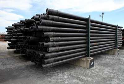 www.7oceanshabitat.com I. LANDING STRING A Landing String is a heavy duty thick wall drill pipe, usually 0.500" wall or greater.
