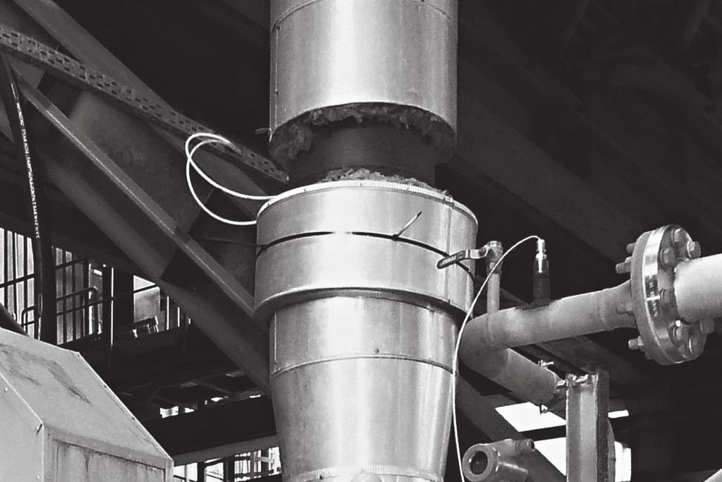 the flow rate of the condensate. The flowmeters of this type are characterized by a high long-term stability, no zero drift and no moving parts.