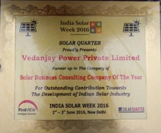 AWARDS The India Solar Week Excellence Awards were focused on personalities, projects &